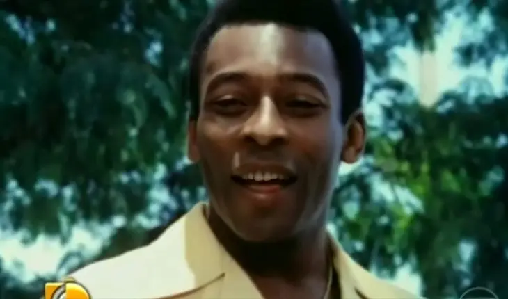 Você.. você é o pelé? - Baixe agora o áudio