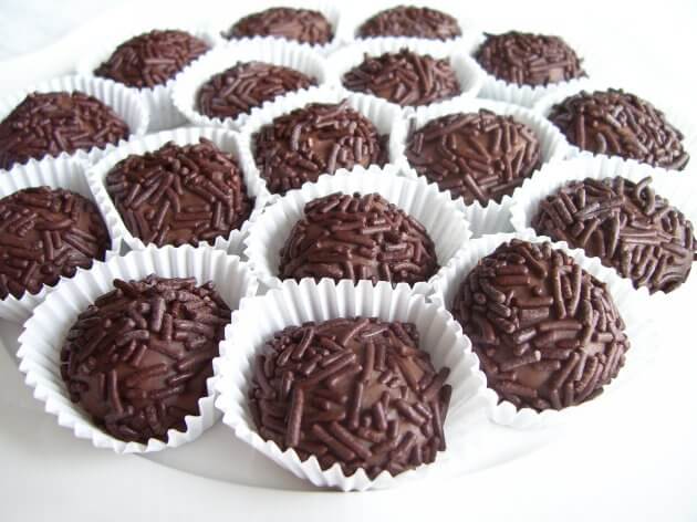 Como Fazer Brigadeiro - receita de brigadeiro Como Fazer Brigadeiro - receita de brigadeiro