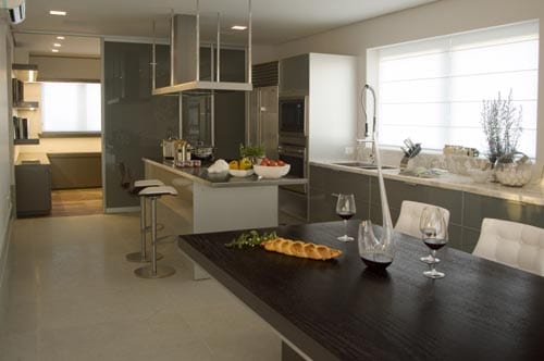 Fotos de Cozinhas projetadas para inspirar o seu projeto 14 Cozinha projetada