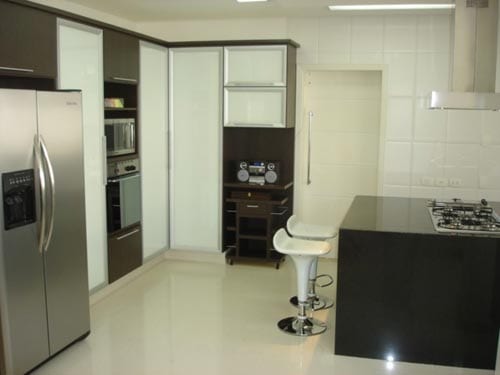 Fotos de Cozinhas projetadas para inspirar o seu projeto 3 Cozinha projetada