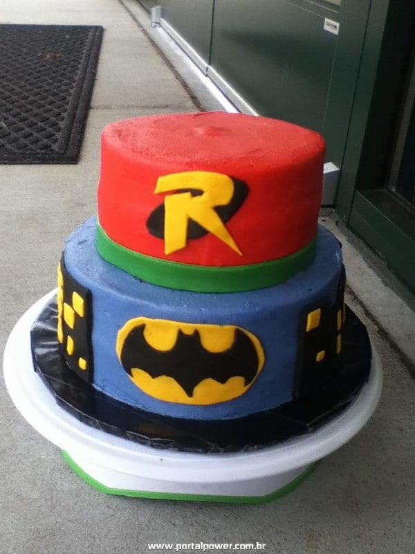 Bolo Batman Pasta Americana 19