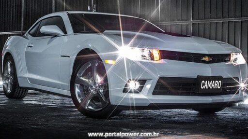 design-frontal-novo-carro-esportivo-camaro-2014