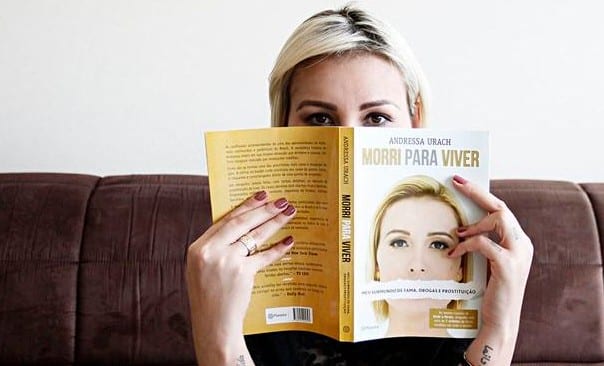 Andressa Urach : "Evangélicos são preconceituosos. A Universal, não" 1 Andressa Urach