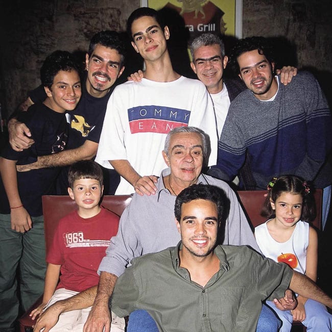 FILHOS E ESPOSAS DE CHICO ANYSIO 7 Chico e seus 8 filhos