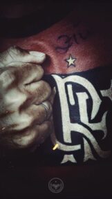 PAPEL-PAREDE-FLAMENGO-CELULAR-16-scaled