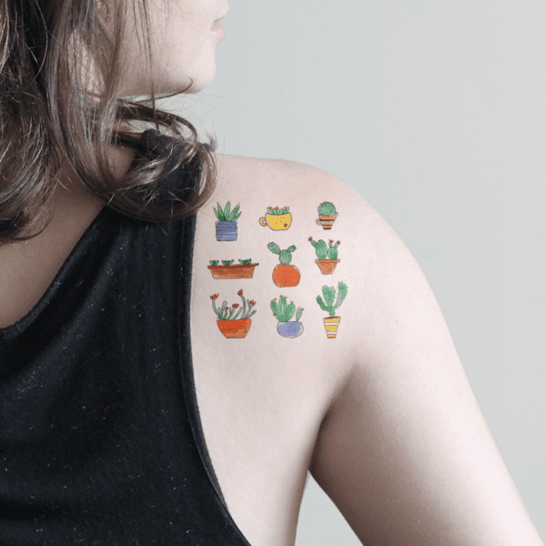 Tatuagens-delicadas-de-cactos-e-suculentas