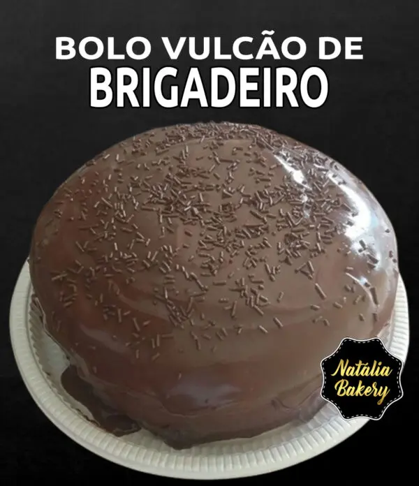 Bolo cenoura Vulcao de Brigadeiro Bolo cenoura Vulcao de Brigadeiro