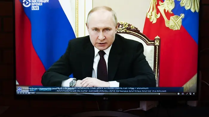 EUA pedem a americanos na Rússia que 'considerem' sair agora 1 Putin