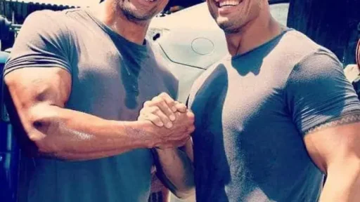 Dwayne Johnson e duble