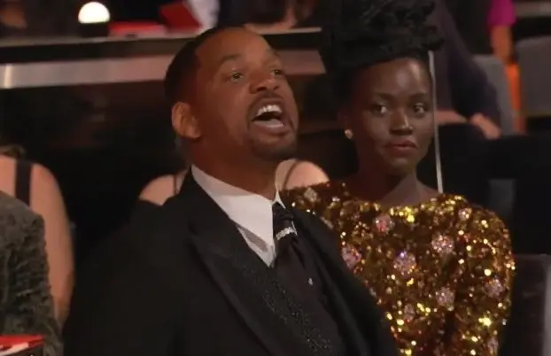 Will Smith da Soco na Cara de Chris Rock no Oscar Will Smith da Soco na Cara de Chris Rock no Oscar