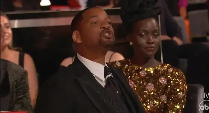 Will Smith da Soco na Cara de Chris Rock no Oscar Will Smith da Soco na Cara de Chris Rock no Oscar
