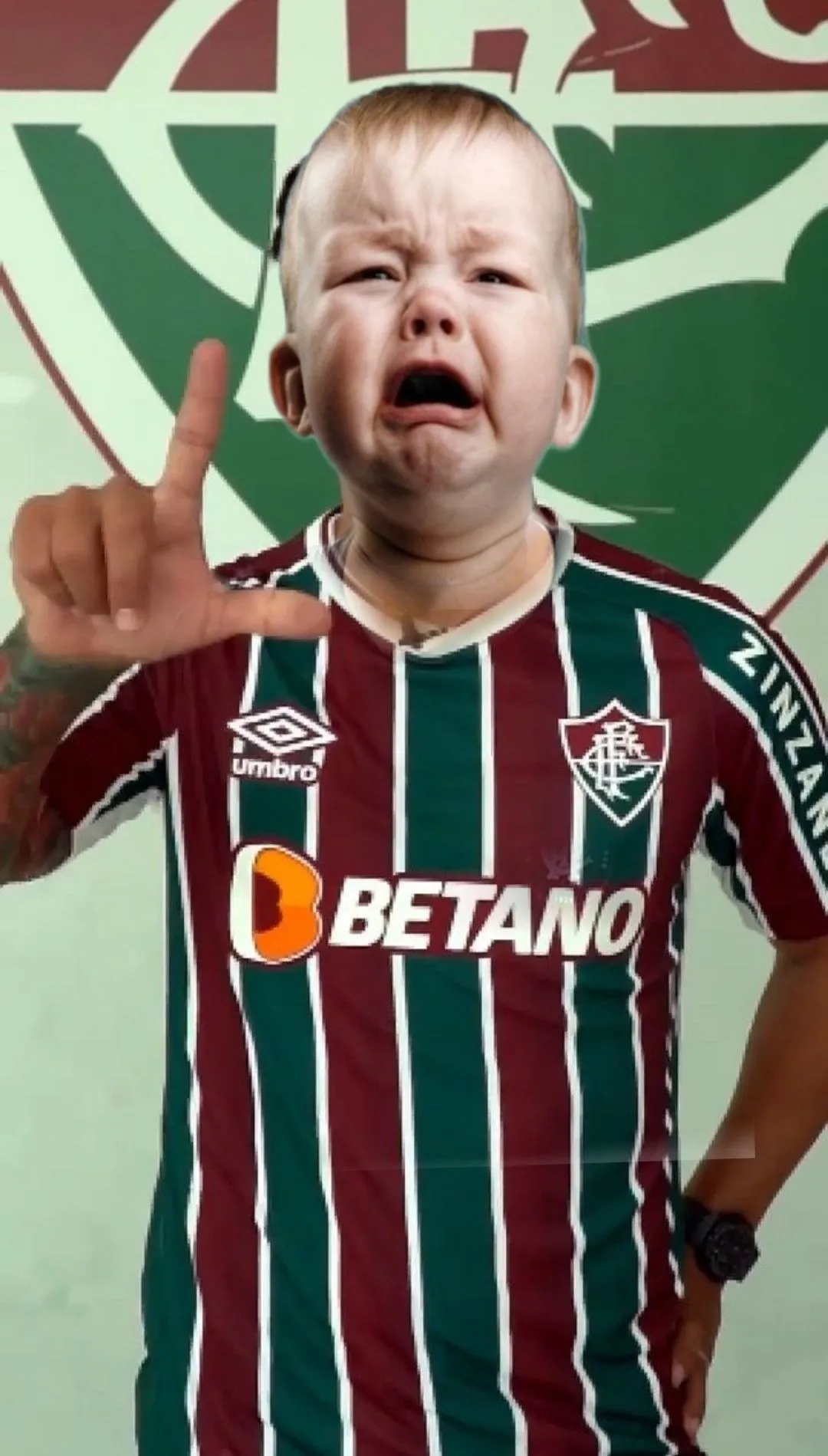 zoar o fluminense faz o L
