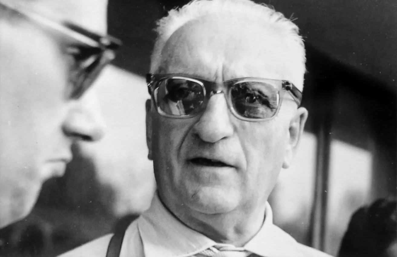 Enzo Ferrari Modena Italy December Enzo Ferrari em Módena — fotografia histórica