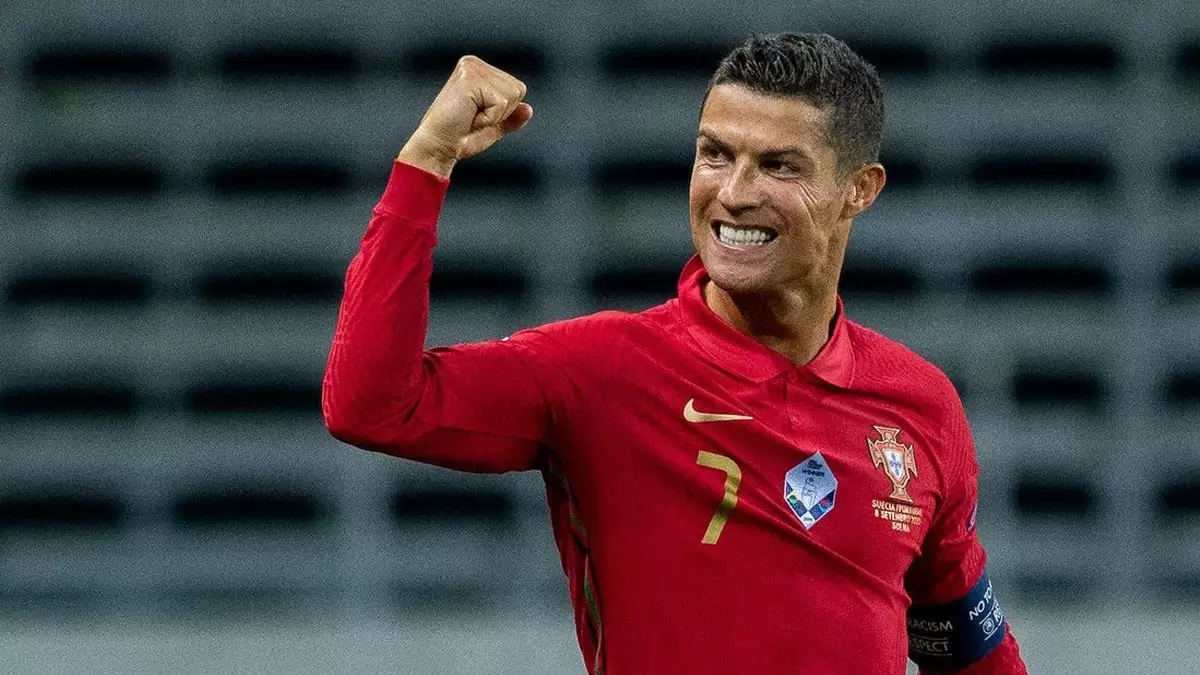 Cristiano Ronaldo Cristiano Ronaldo
